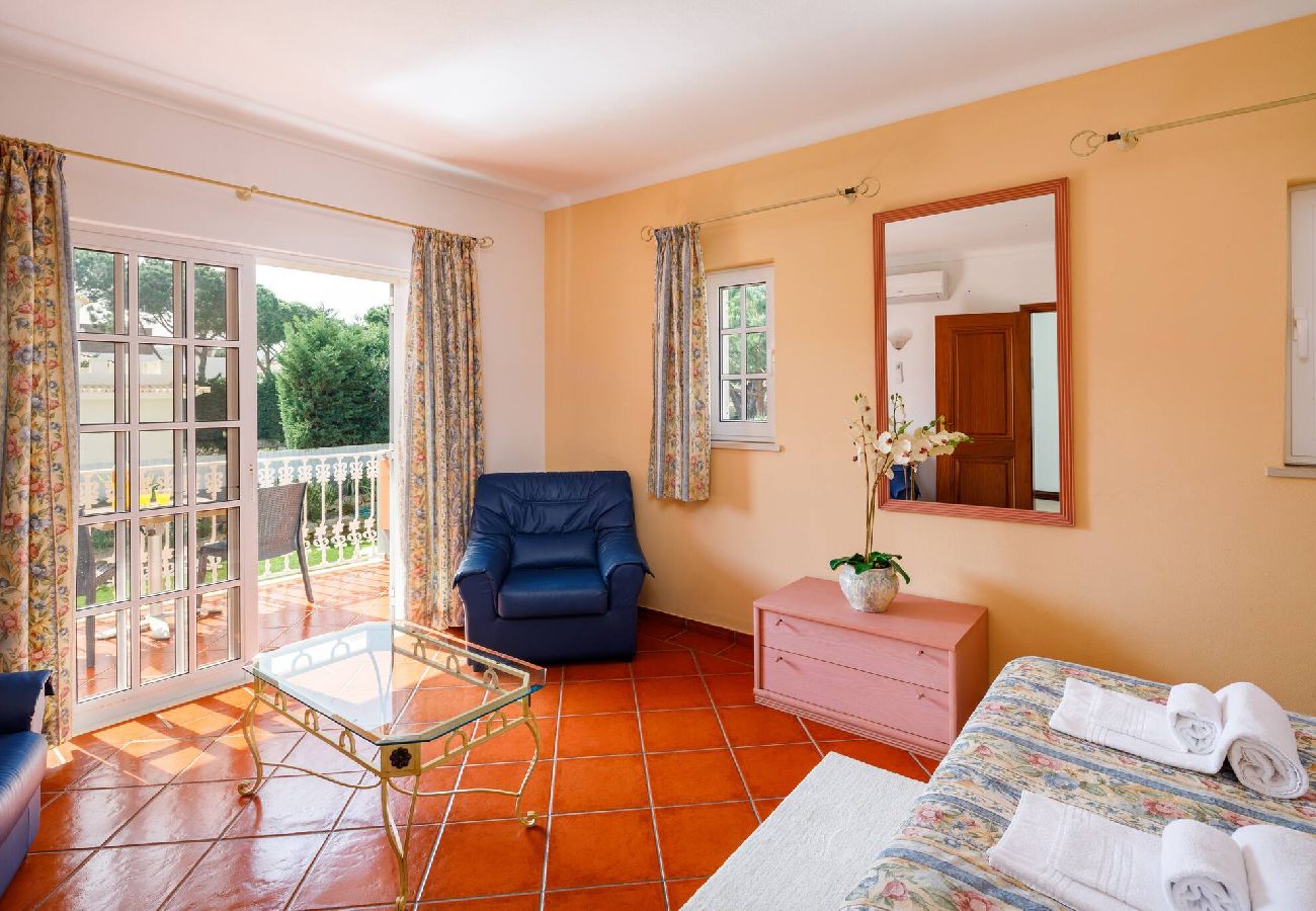 Villa in Albufeira - Vila Tenazinha III