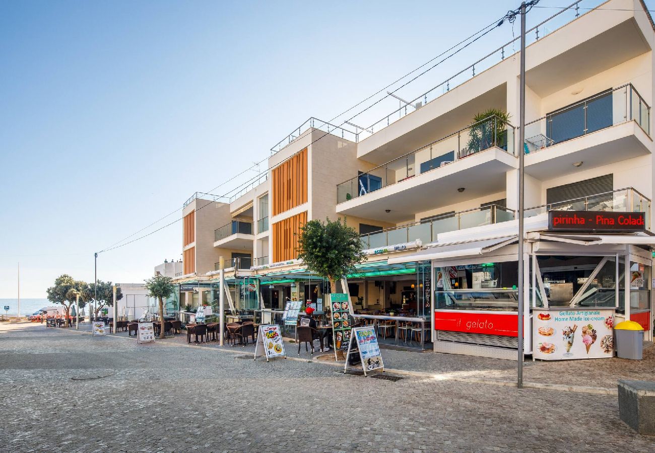 Apartment in Olhos de Água - Varandas do Mar
